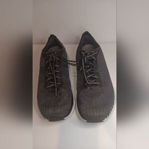 Black Men's Athletic Shoes